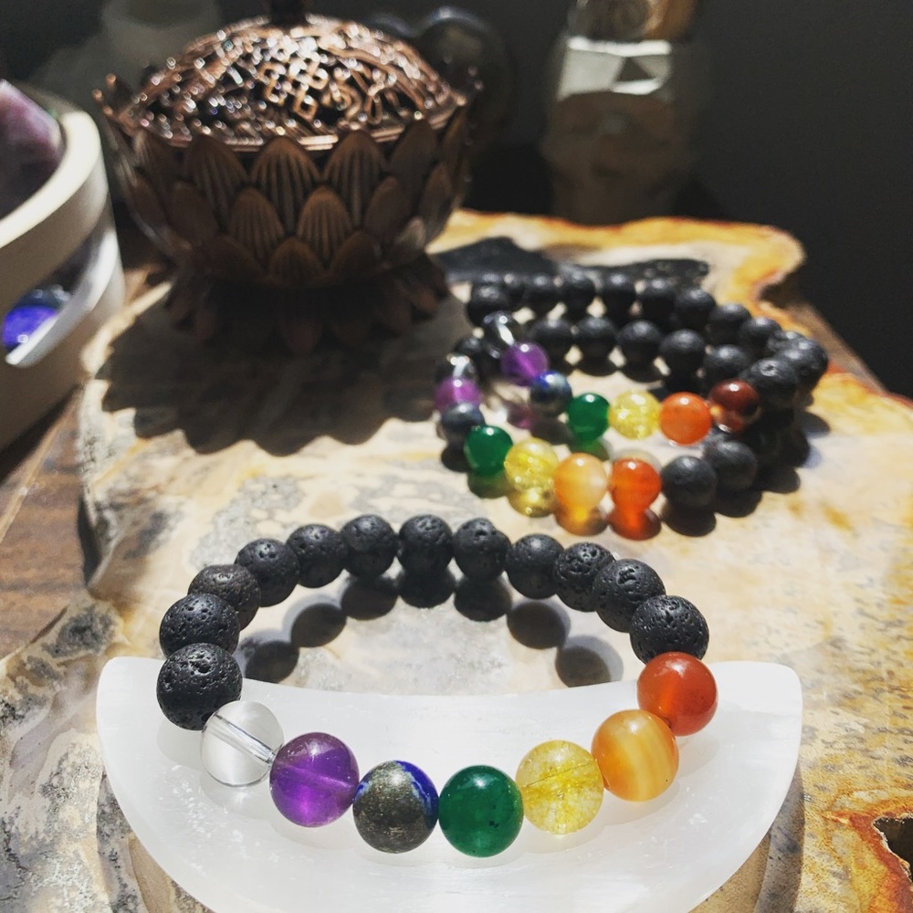 Chakra & Lava bead bracelet